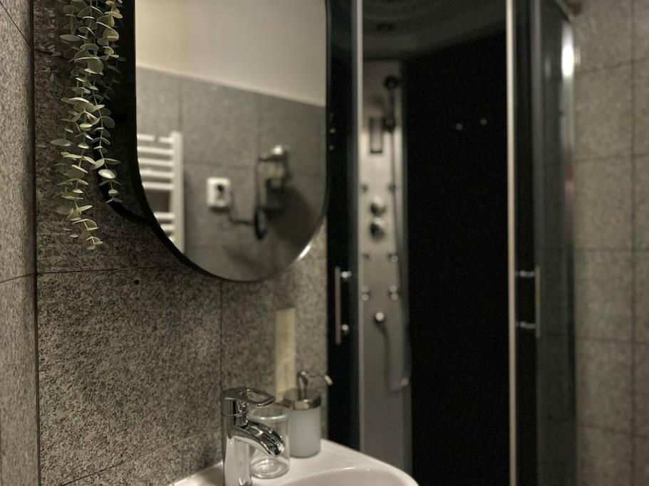 Cherry - Prague Apartment Bagian luar foto