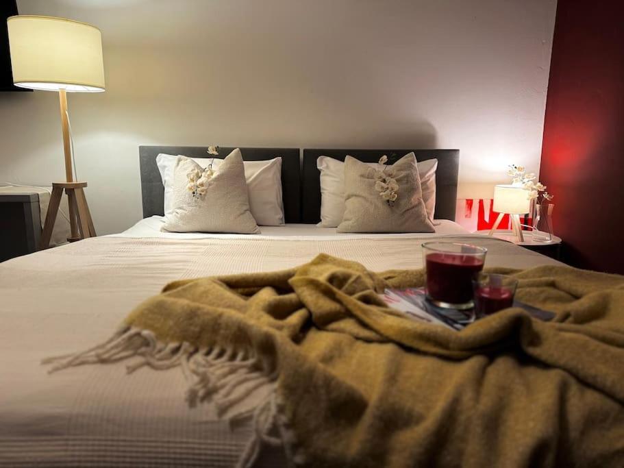 Cherry - Prague Apartment Bagian luar foto